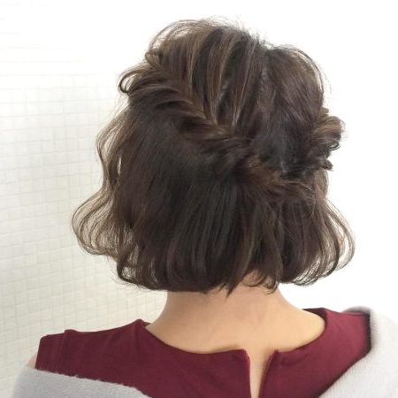 卒業式の母親向けの簡単ショートヘアアレンジ お母さん世代に似合う髪型特集 モデルプレス